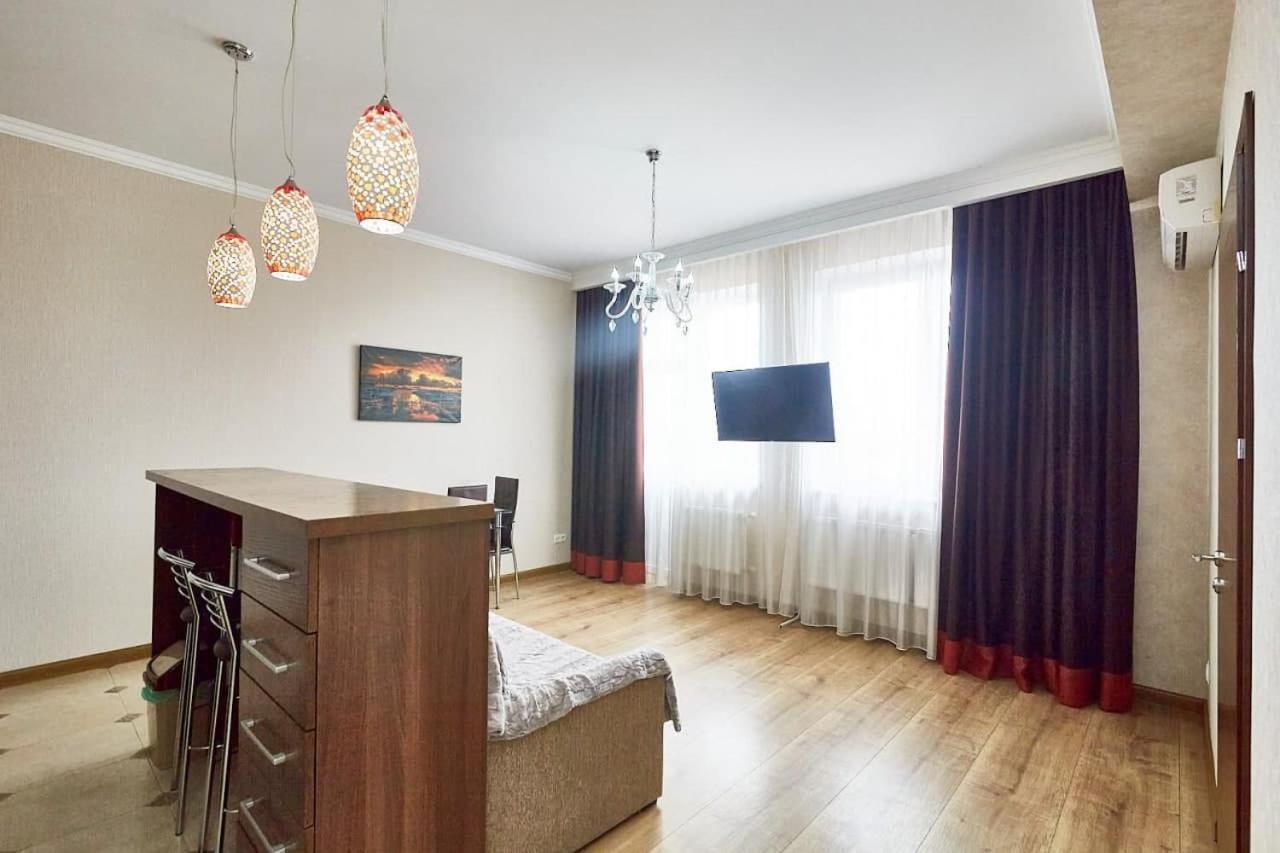 Ultracentral Spacious Apartment Chisinau Bagian luar foto