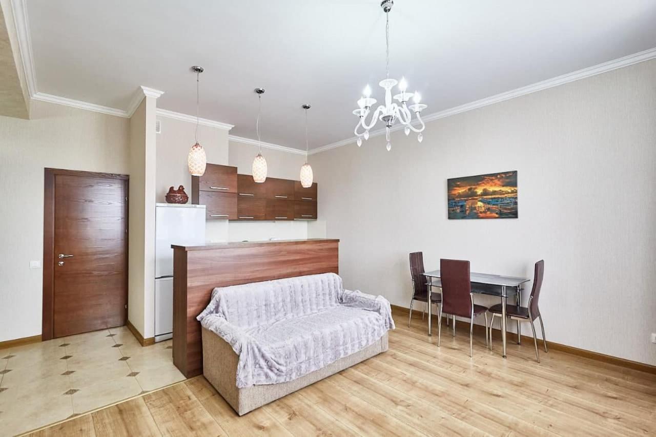 Ultracentral Spacious Apartment Chisinau Bagian luar foto