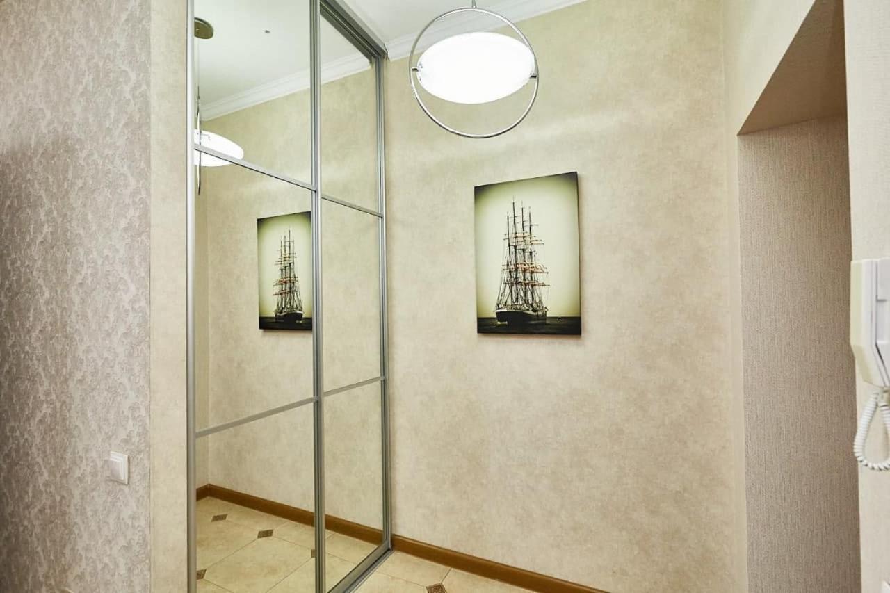 Ultracentral Spacious Apartment Chisinau Bagian luar foto